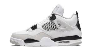 Jordan 4 - Military Black